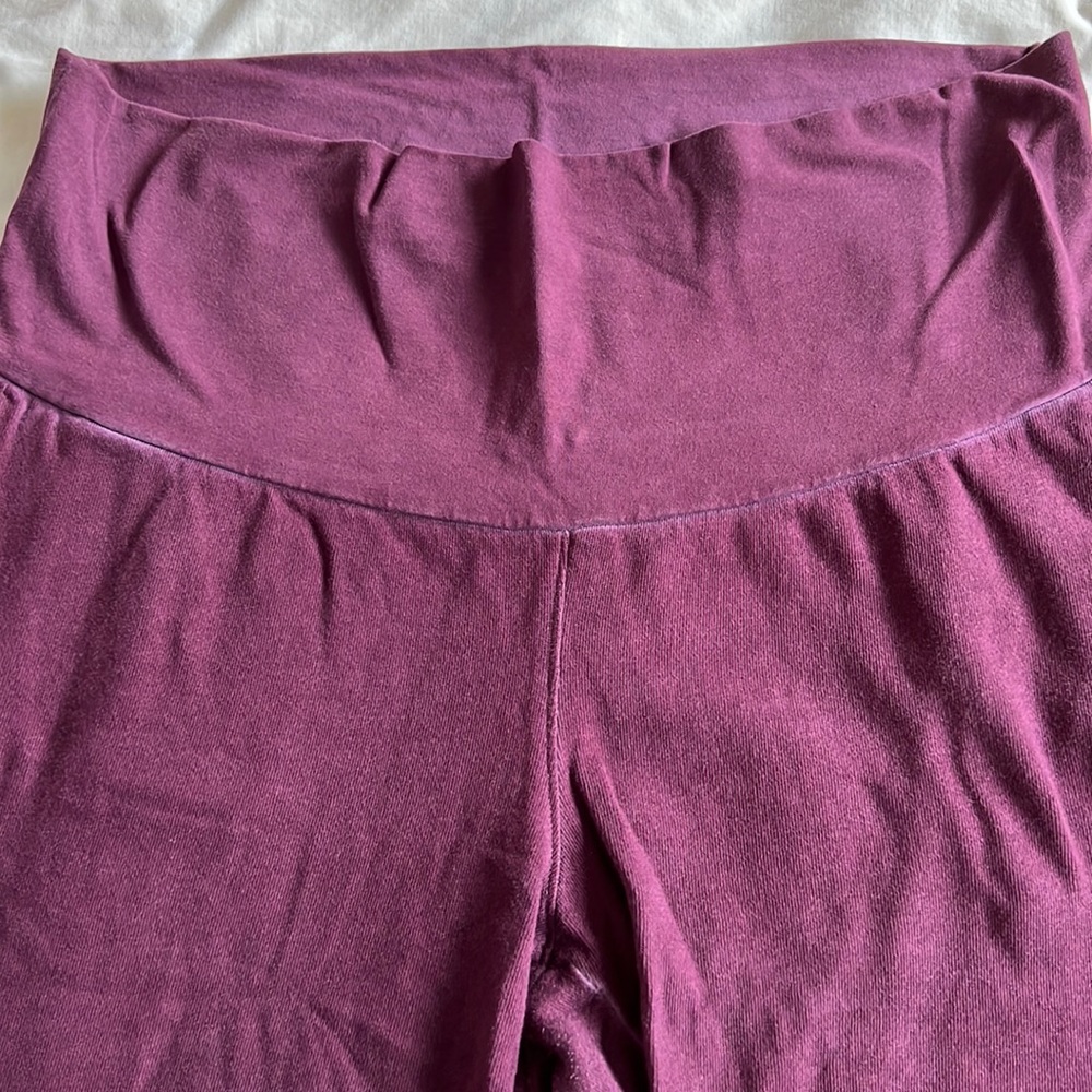 Old navy maternity sweatpants